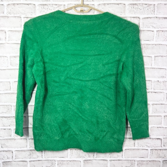 🎄|•LULAROE•| Super SOFT Fuzzy 'Merry' Christmas Sweater Size Large - Picture 3 of 5